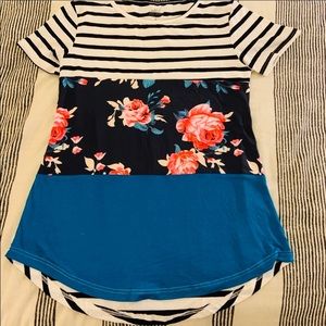 color blocked short sleeved shirt